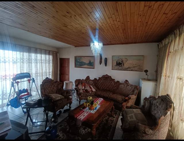 3 BEDROOM HOUSE FOR SALE IN BEDWORTH PARK